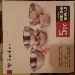 Stainless steel mixing bowels